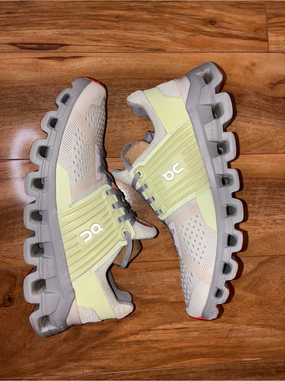 On Running Women's Light Gray, Pale Yellow & Coral Cloud Athletic Shoes